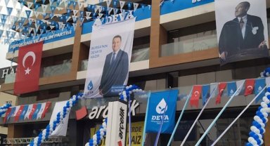 DEVA Partisi Bursa'da toplu istifalarla çalkalanıyor