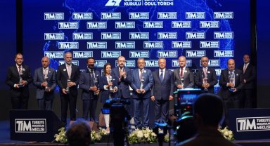 Ege Bölgesi'nden 7 ihracatçı firmaya TİM'den 10 ödül