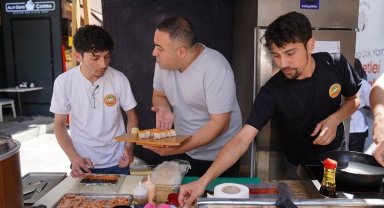 Gastronomi Sokağı'nda lezzet yolculuğu başladı