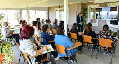 Kadınlara seracılık ve bahçıvanlık eğitimi