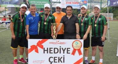 Kocaeli İzmit'te ayak tenisi heyecanı