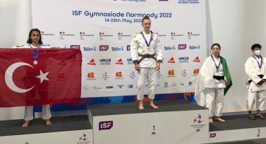 Kocaeli Kağıtsporlu Yıldız'a Fransa'dan gümüş madalya