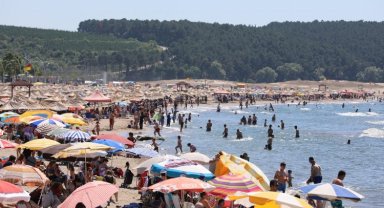 Kocaeli sahillerde 79 kişi boğulmaktan kurtarıldı