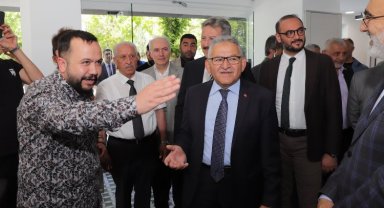 Memduh Büyükkılıç'tan esnaf ziyareti