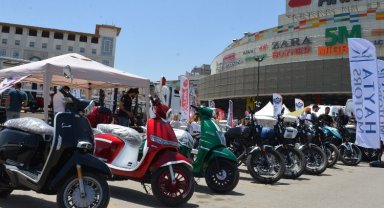 Motosiklet tutkunları Başkent'te buluştu