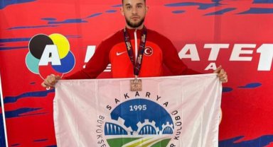 Sakaryalı milli karateciye bronz ödül