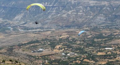 Yamaç Paraşütü Festivali coşkusu
