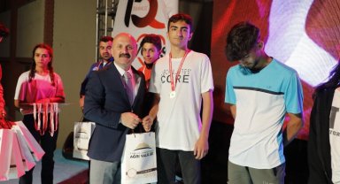 Ağrı'da coşkulu 15 Temmuz anma programı