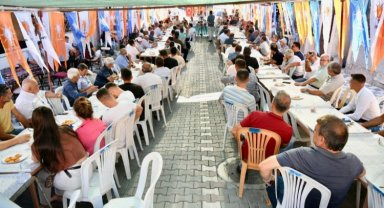 AK Parti Çanakkale teşkilatı bayramlaştı