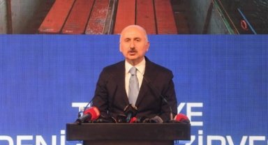 Bakan Karaismailoğlu: Orta koridorun anahtarıyız