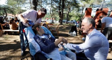 Bursa İnegöl'de çalışanlar aile pikniğinde buluştu