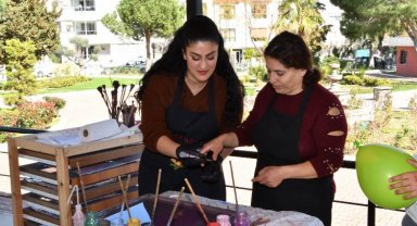İzmir Narlıdere engelleri aşıyor