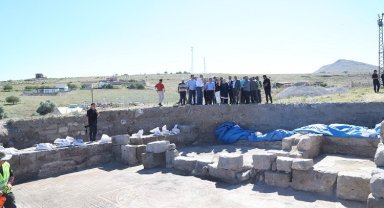 Kayseri Büyükşehir'den mozaik mesaisi