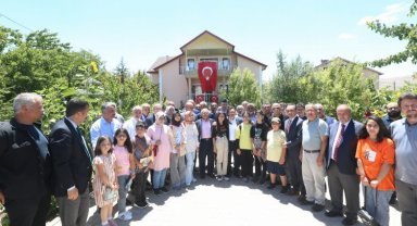 Kayseri Valisi Çiçek'ten anlamlı ziyaret