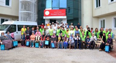 'Kocaeli Gönüllüsü' projesi gönüllerde taht kuruyor