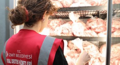 Kocaeli İzmit'te hayırseverlerden 1,5 ton et bağışı