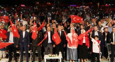 Sakarya '15 Temmuz' için tek yürek oldu