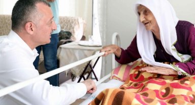 Tahir Büyükakın bayramlaşma turunda
