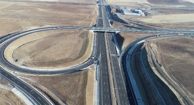 Ankara-Niğde Otoyolu'nu 9 milyon araç kullandı