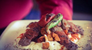 Antik Köfte şimdi de Balyanoz Koyu'nda