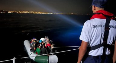 Aydın açıklarında 84 düzensiz göçmen kurtarıldı