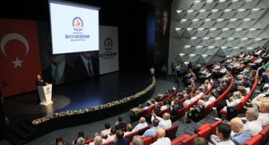 Başkan Zolan, Büyükşehir'in hizmet destanlarını anlattı
