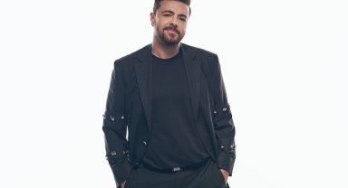 Burak Kut'un kafası Leyla!