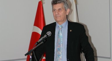 Bursa iş dünyası üretmekten vazgeçmiyor