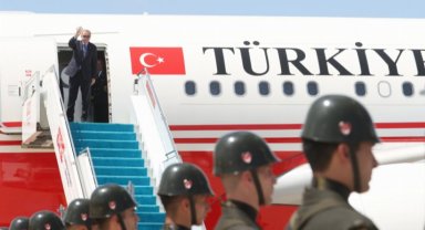 Cumhurbaşkanı Erdoğan, Rusya'ya gitti