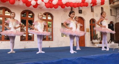 Hatay'da Gastronomi Evi'nde 100. yıl gösterisi
