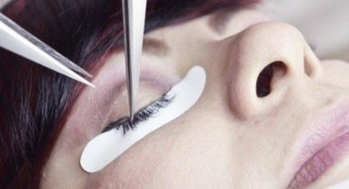 İş yeri açma ve çalışmada yeni düzenleme... Güzellik salonlarında tıbbi işlem yasaklandı