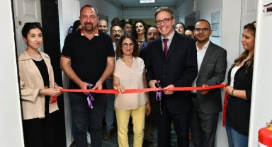 İzmir Çiğli'de 'Mülteci Danışma Ofisi'