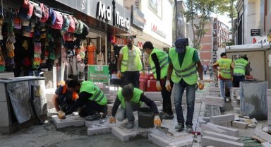 İzmit İstiklal'de mesai sürüyor