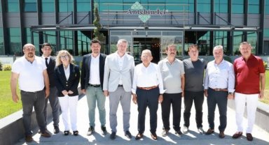 Memduh Büyükkılıç'tan Kumsmall ziyareti