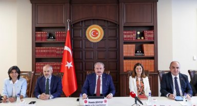 TBMM Başkanı Şentop, Çinli mevkidaşıyla görüştü