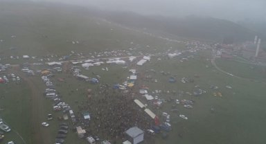 Trabzonlular Sultanmurat Yaylası'nda buluştu