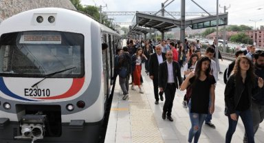 3 büyükşehirde raylı sistemden milyar yolcu yararlandı