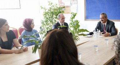 Bakan Özer açıkladı... Öğretmenlere 'ev'inde yüzde 50 indirim!