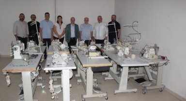 BEKSİAD'dan Orhaneli MYO'ya makine desteği