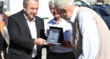 Bursa Gemlik'te 'en kıdemli' zeytinciye plaket