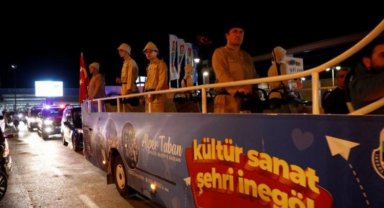 Bursa İnegöl'de kurtuluş coşkusunda renkli kortej