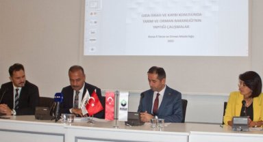 Bursa'da 'Gıda İsrafının Ne Kadar Farkındayız' paneli düzenlendi