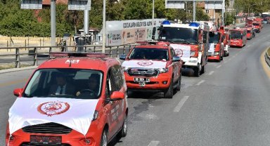 Caddelerde İtfaiye Haftası coşkusu