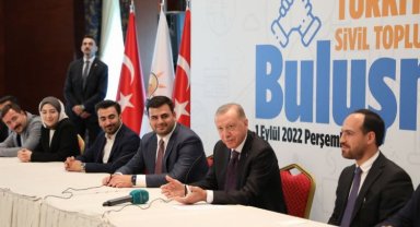 Cumhurbaşkanı Erdoğan'dan Gençlik STK buluşması