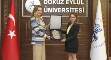 DEÜ'de hedef dünyada ilk 500