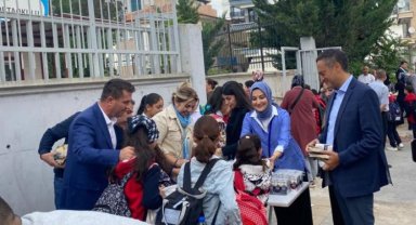 DEVA'dan çocuklara beslenme yardımı