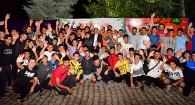 Diyarbakır'da 'Hazar Uyanış Gençlik Kampı'nda hem tatil, hem eğitim