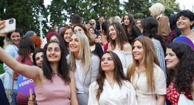 İstanbul'da bin kız öğrenci hayallerini büyütecek