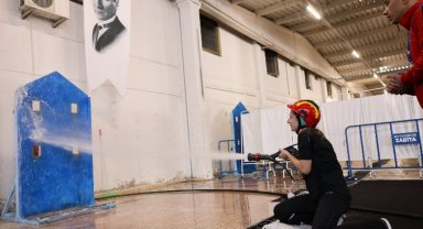 İtfaiyeci olabilmek için kıyasıya yarıştılar