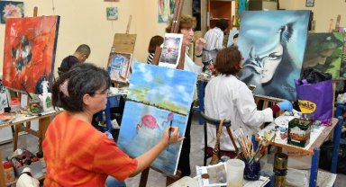 İzmir Narlıdere'de 'kişisel gelişim'de güz dönemi